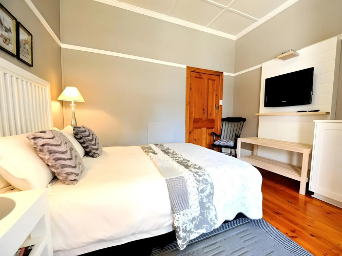 Beachwalk Bed and Breakfast