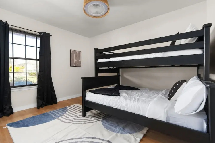 Charming Modern Retreat in Austin