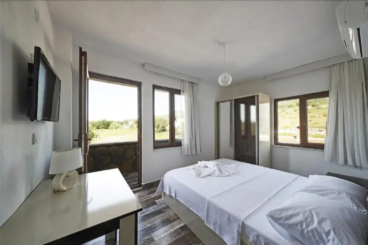 Ada Motel