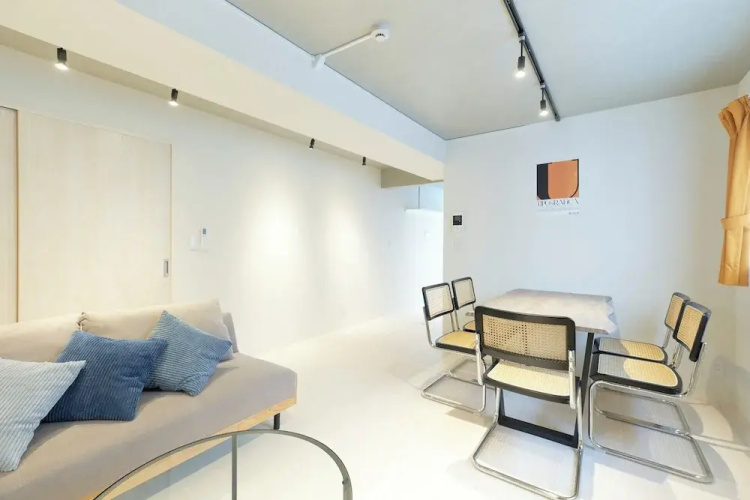 River Residence BOTAN by Tranova