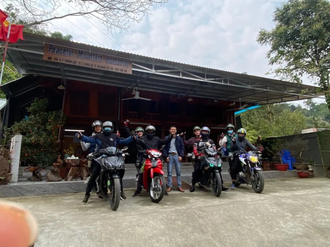 Peaceful Mountain Hotel