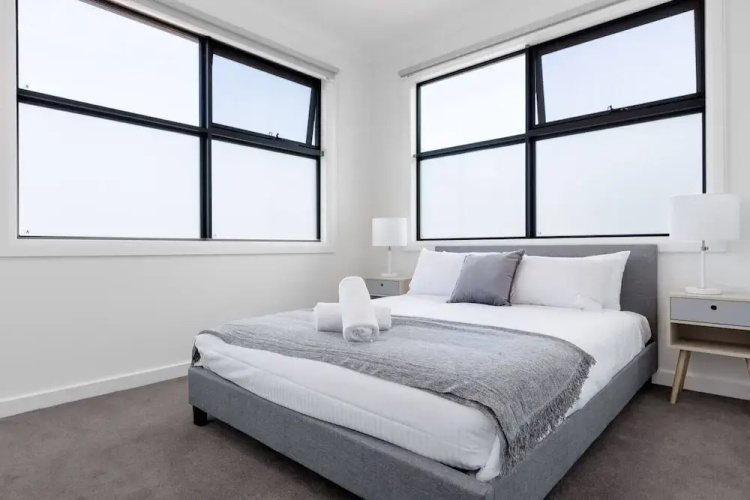 WoW Factor!luxe 4BR Townhouse@glen Waverley