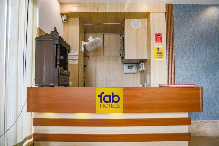 Fabhotel The Horizon