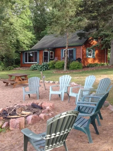 2 Bedrooms Chalet