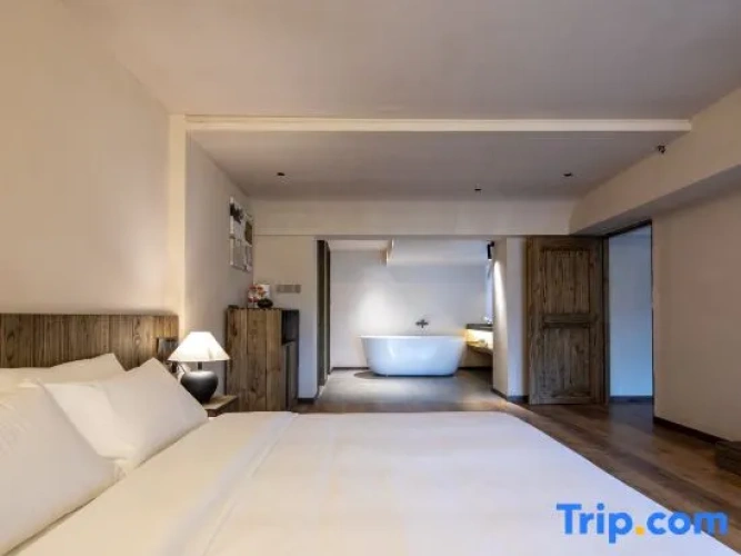 2 Bedrooms Family Suite