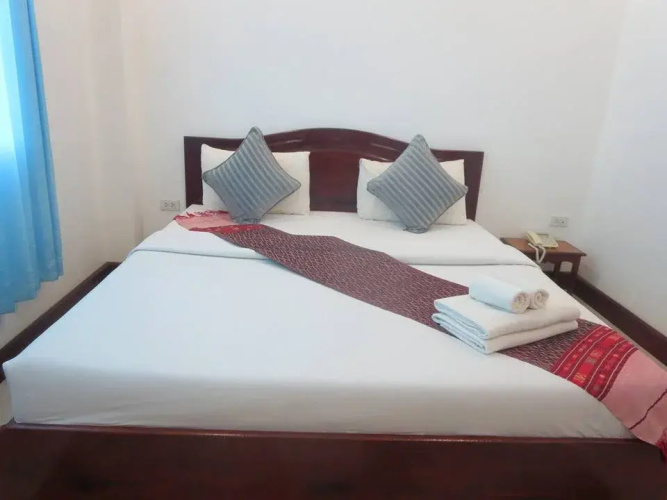 Ladtana Phetarmonchai Hotel