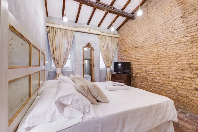 Suite & Spa Step Spanish Rome