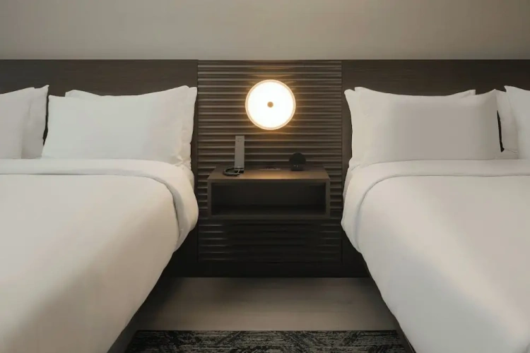 Luxury Quadruple room with balcony