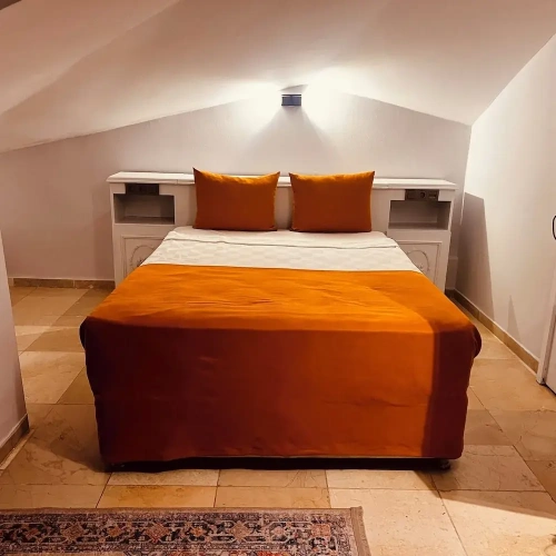 Grand room