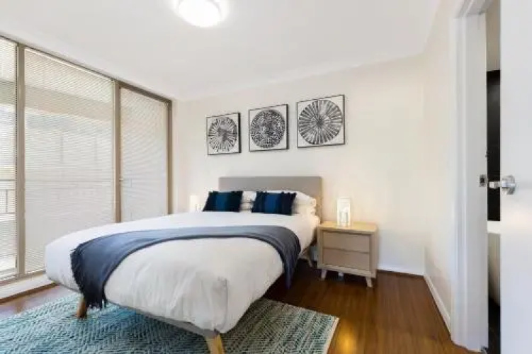 Woolloomooloo Self Contained Modern Apartment