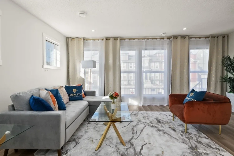 3 Bedrooms Standard room with balcony and with land view