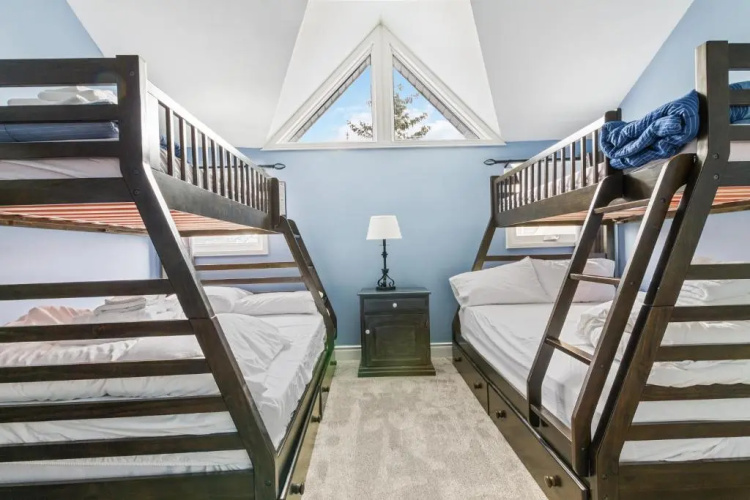 Blue Mountain, 2BR, Slopeside-Chateau Ridge