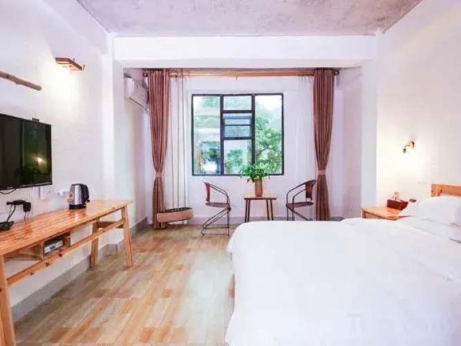 Namei Mountain House