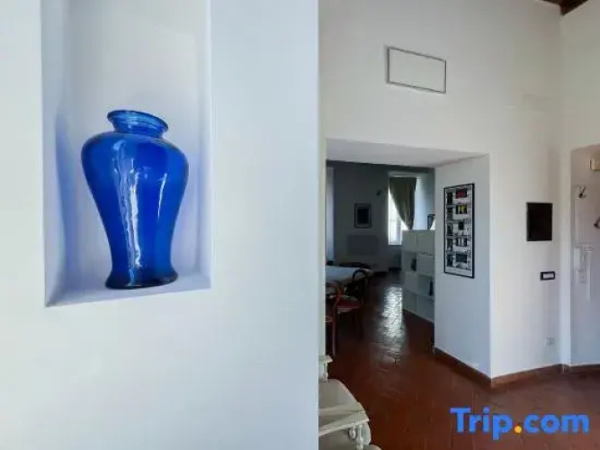 Inn Pantheon Home