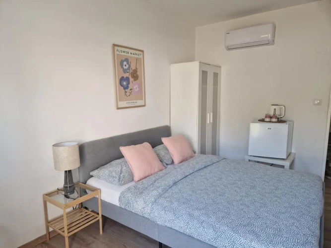 Apartments Lav