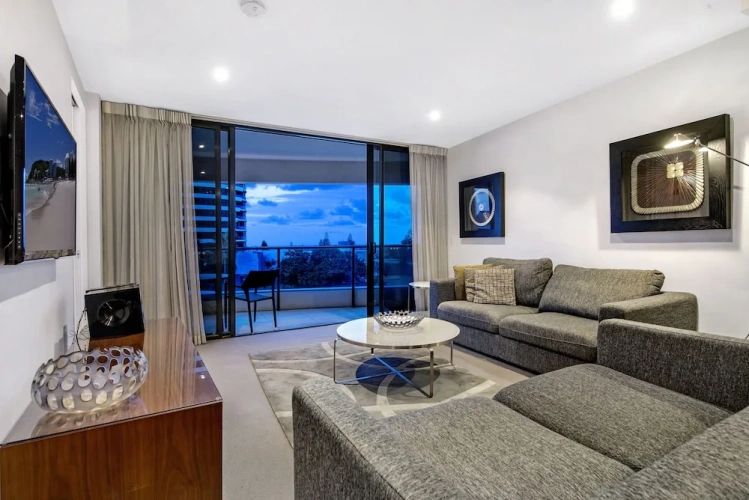 1 Bedroom Comfort Apartment with balcony and with city view