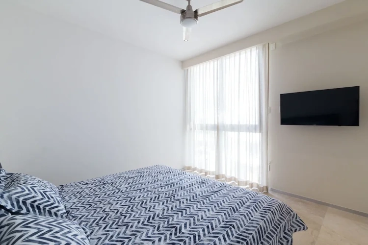 2 Bedrooms Apartment