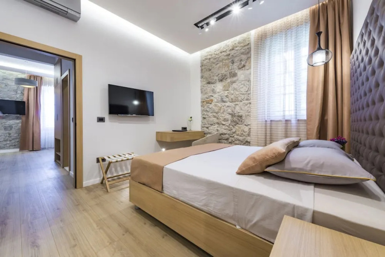 Casa Antika Suites