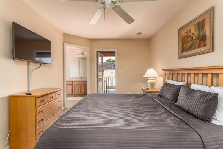 Regal Oaks-RU959 Villa