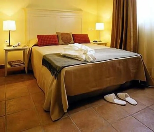 1 Bedroom Apartment with balcony