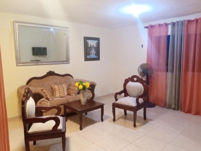 3 Bedrooms Apartment