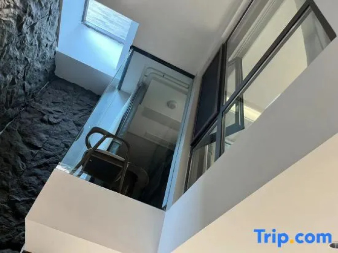 Longxuan Residence Light Luxury Elegant Accommodation