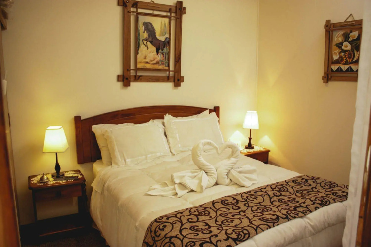 Hostal Cordillera