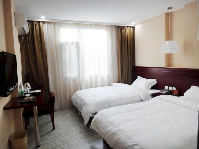 Kuenming Memory Hotel Group