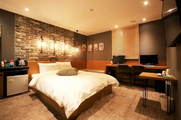 Premium room