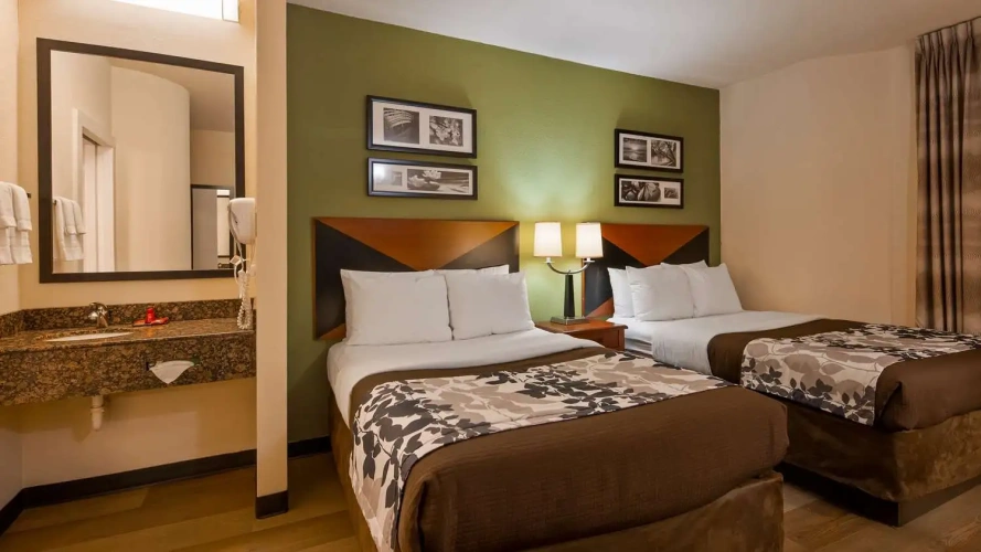 Guest rooms