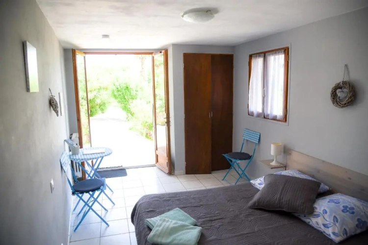 Standard Double room with garden view