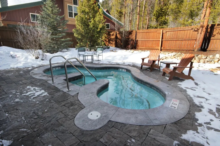 Ski Tip Ranch 8716