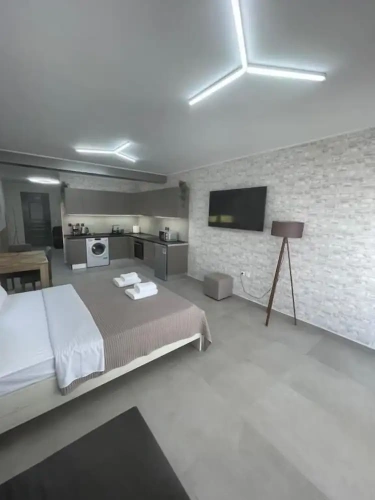 Luxury Suite