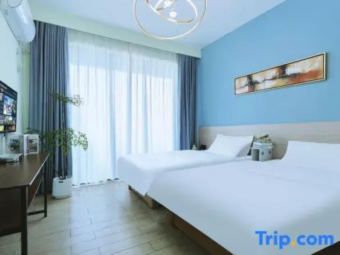 Standard Twin room with sea view