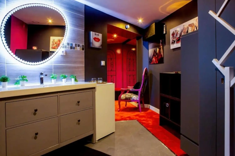 Guest rooms
