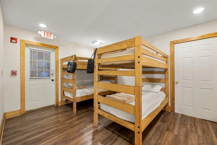 Poplar Point Condo Unit 12F - Three Bedroom Condo