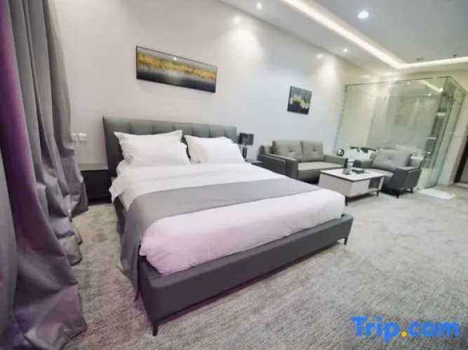 Deluxe Junior Suite