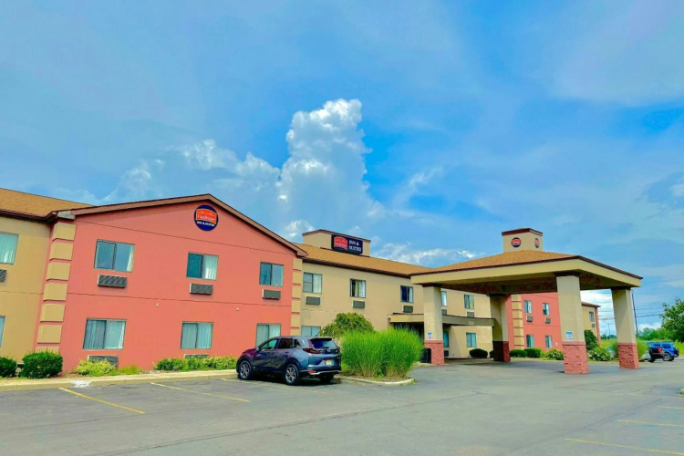 Fairbridge Inn & Suites Batavia - Darien Amusement Park - 코르푸