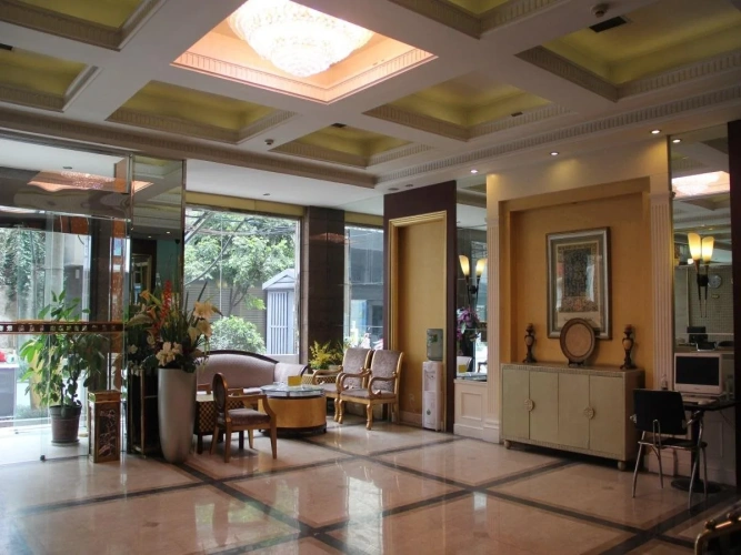 X'auxerre Hotel