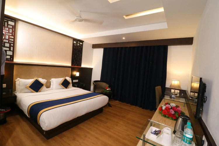 Hotel Myriad Lucknow