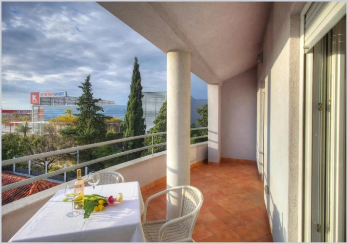 Standard Family room with balcony