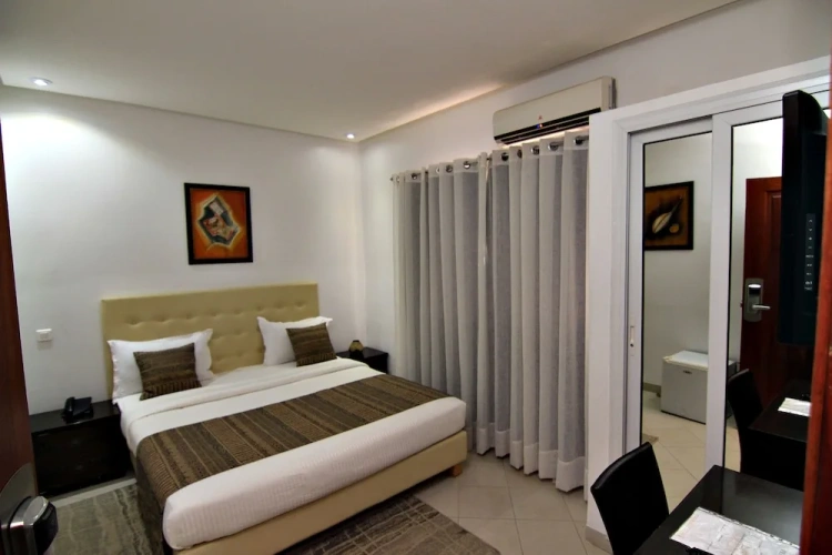 Standard Double room with city view