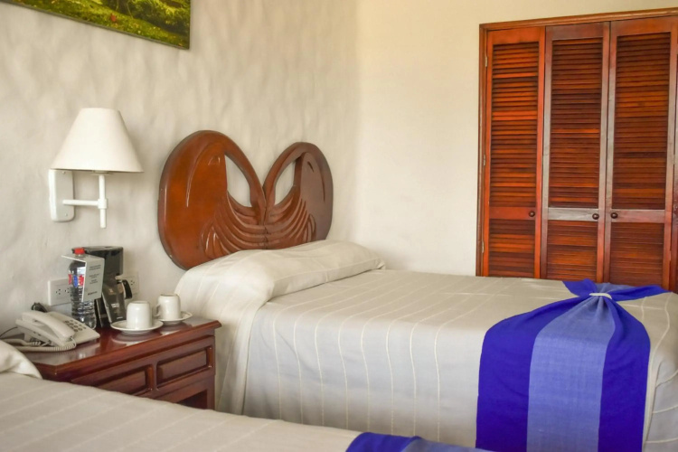 Hotel Quijote Inn