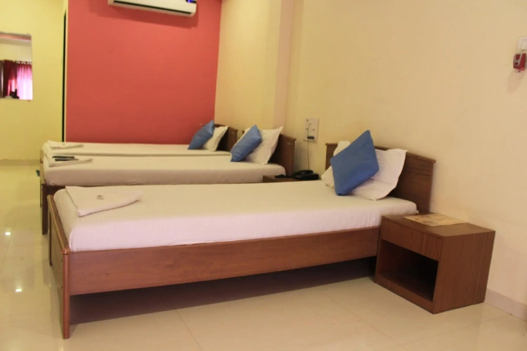 Deluxe Triple room