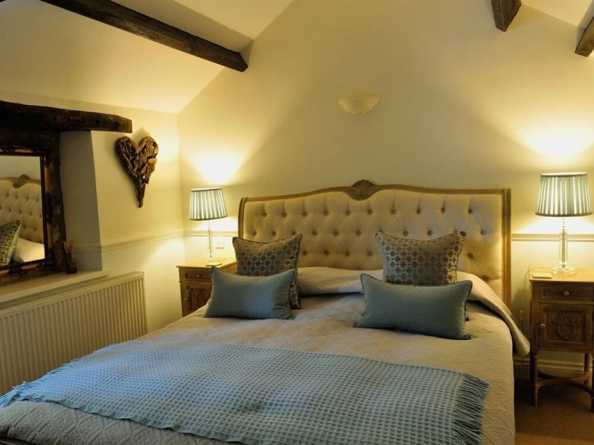 The Castle Arms Inn