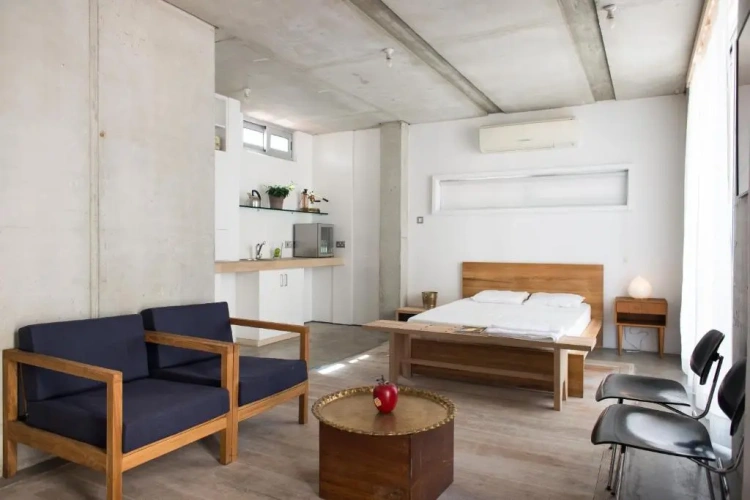 Studio with balcony and with sea view