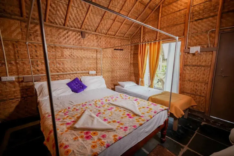 Hampi Natures Cottage