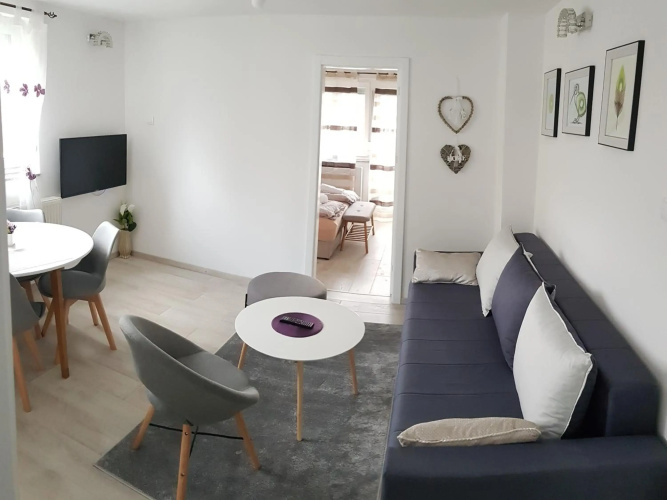 Apartman KIWI in a quite central area
