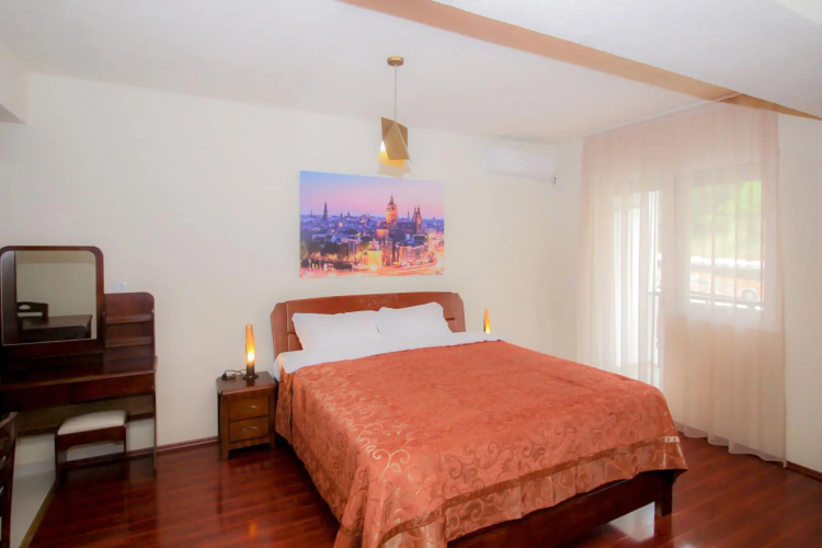 Hotel International
