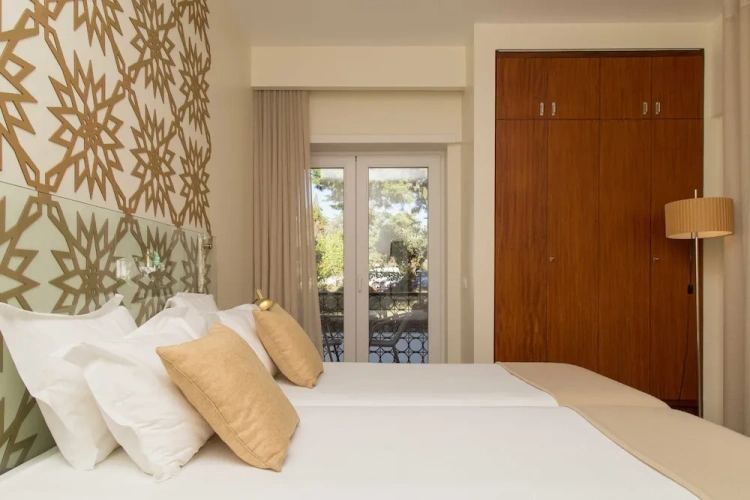 Standard Double room with balcony and with mountain view